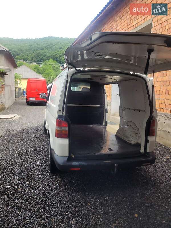 Микроавтобус Volkswagen Transporter 2004 в Виноградове