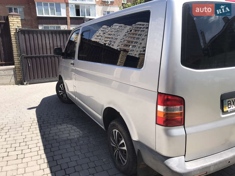 Минивэн Volkswagen Transporter 2004 в Хмельницком