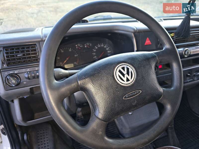 Минивэн Volkswagen Transporter 1999 в Кривом Роге