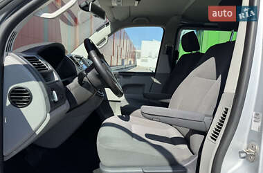 Минивэн Volkswagen Transporter 2012 в 