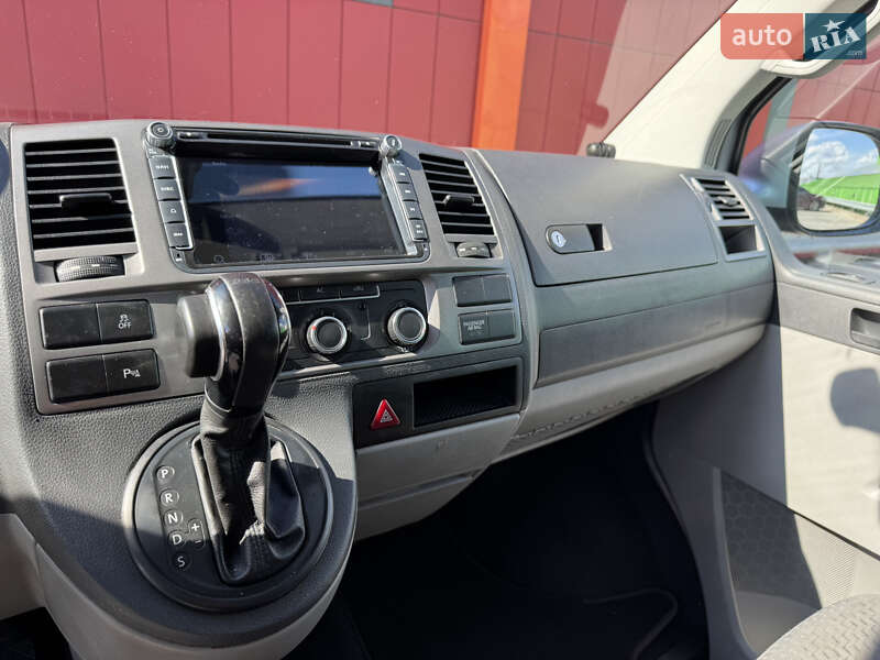Минивэн Volkswagen Transporter 2012 в Киеве