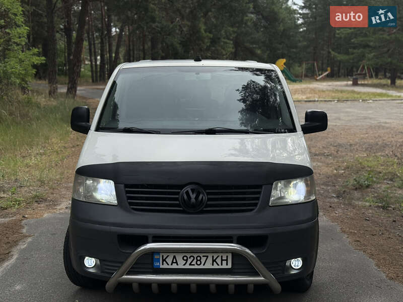 Минивэн Volkswagen Transporter 2003 в Киеве