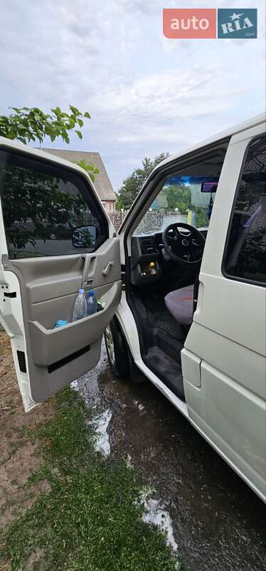 Минивэн Volkswagen Transporter 1999 в Гайсине