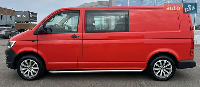 Мінівен Volkswagen Transporter 2019 в Києві