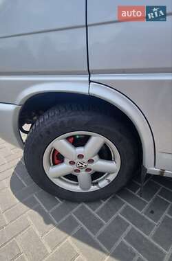 Минивэн Volkswagen Transporter 2000 в 