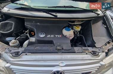 Минивэн Volkswagen Transporter 2000 в 
