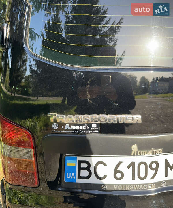 Мінівен Volkswagen Transporter 2004 в Стрию