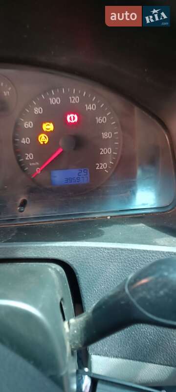 Минивэн Volkswagen Transporter 2005 в 