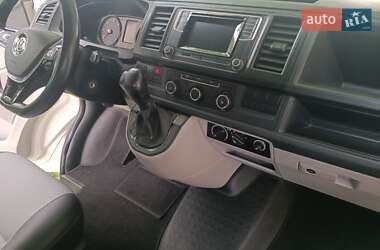 Минивэн Volkswagen Transporter 2018 в 