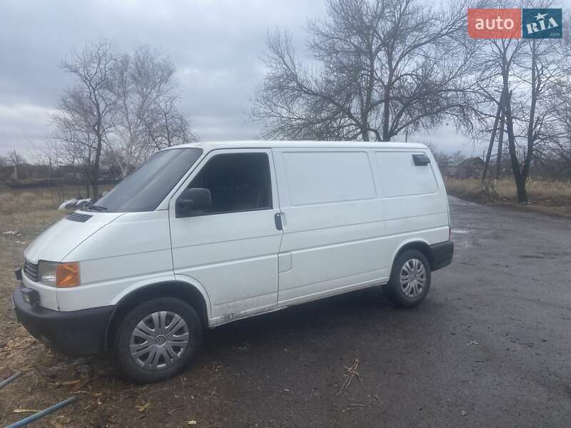 Вантажний фургон Volkswagen Transporter 1997 в Добропіллі