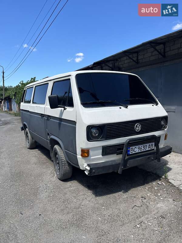 Грузовой фургон Volkswagen Transporter 1984 в 