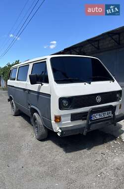 Грузовой фургон Volkswagen Transporter 1984 в 