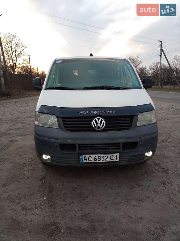 Мінівен Volkswagen Transporter 2005 в Камені-Каширському