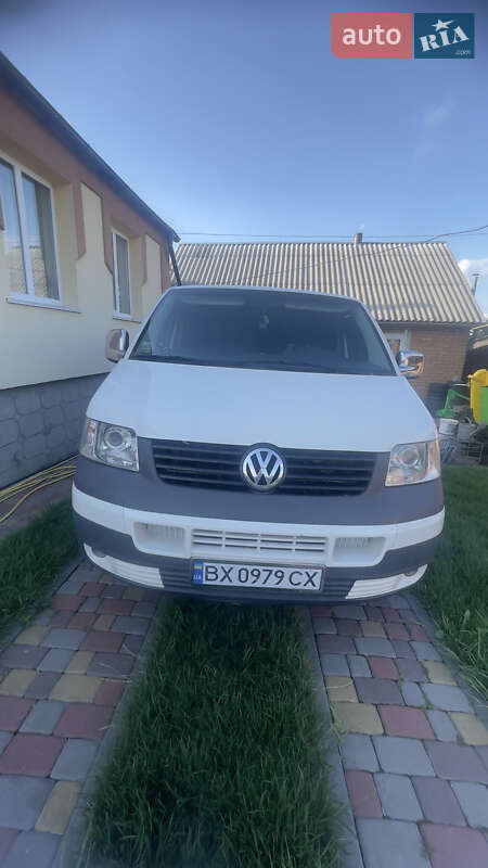 Мінівен Volkswagen Transporter 2006 в 