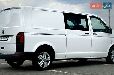 Грузовой фургон Volkswagen Transporter 2021 в 