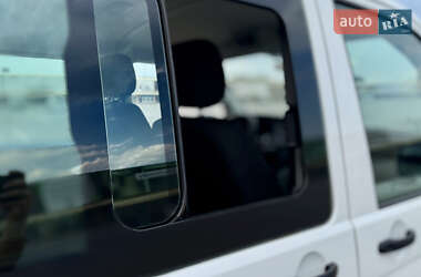 Грузовой фургон Volkswagen Transporter 2021 в 