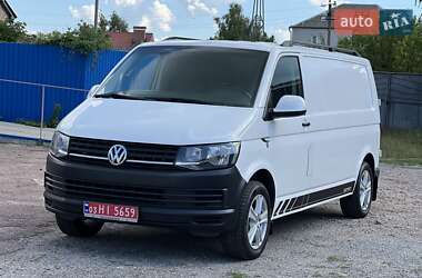 Грузовой фургон Volkswagen Transporter 2015 в Бердичеве
