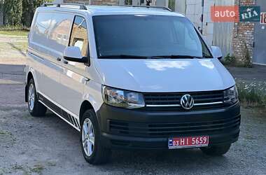 Грузовой фургон Volkswagen Transporter 2015 в Бердичеве