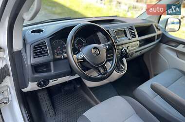 Грузовой фургон Volkswagen Transporter 2015 в 