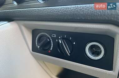 Грузовой фургон Volkswagen Transporter 2015 в 
