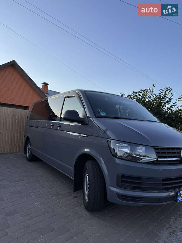Мінівен Volkswagen Transporter 2017 в Миронівці