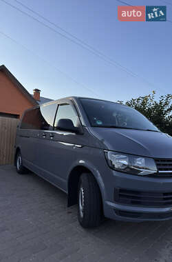 Минивэн Volkswagen Transporter 2017 в 
