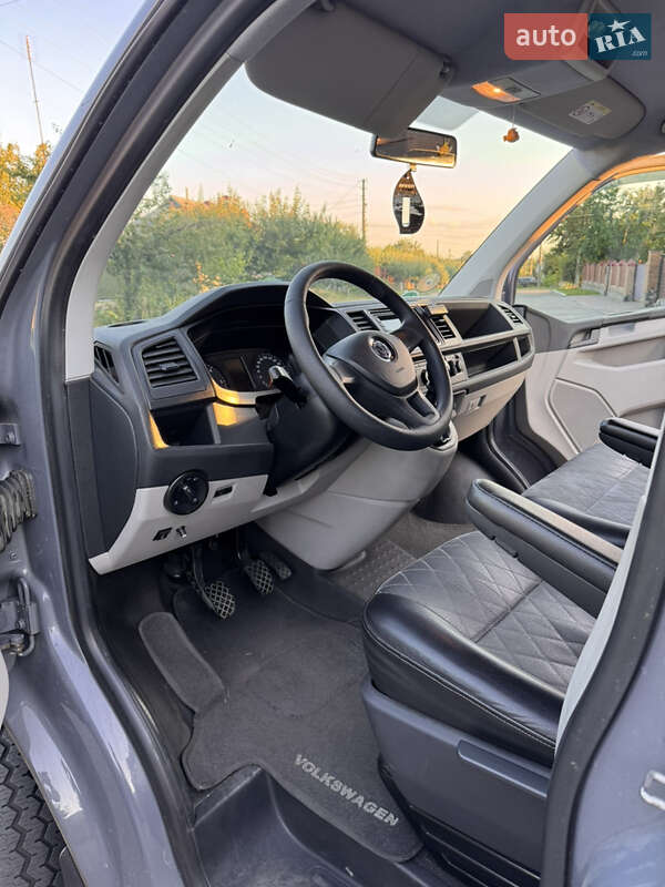Мінівен Volkswagen Transporter 2017 в Миронівці