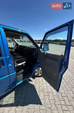 Минивэн Volkswagen Transporter 2001 в 