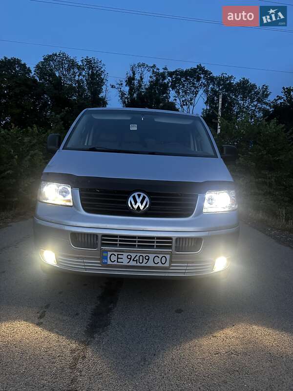 Мінівен Volkswagen Transporter 2004 в Надвірній