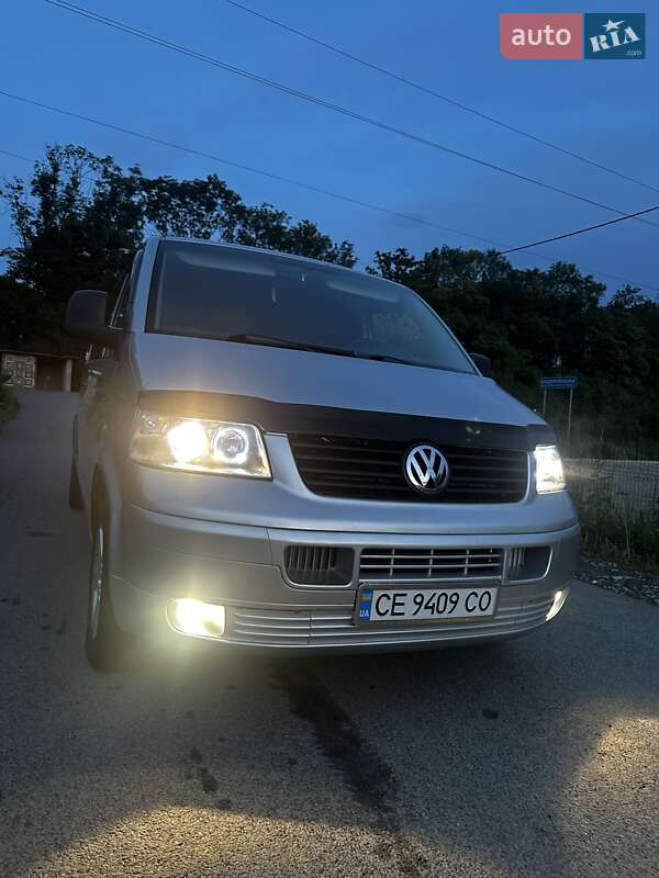 Мінівен Volkswagen Transporter 2004 в Надвірній