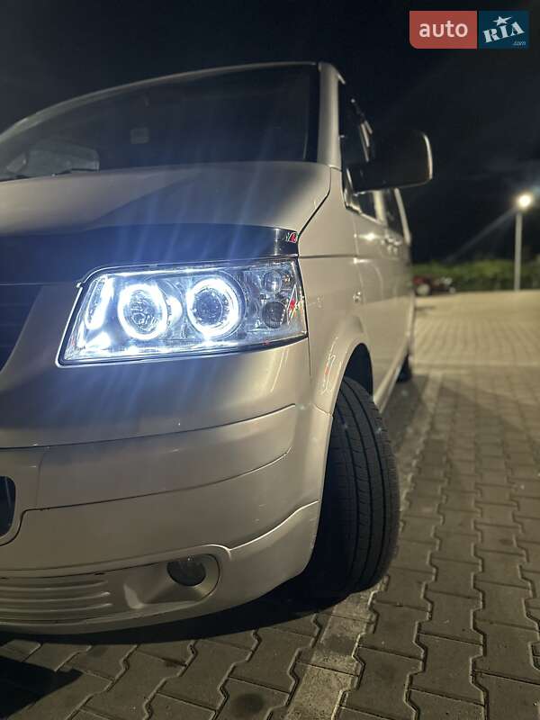 Мінівен Volkswagen Transporter 2004 в Надвірній