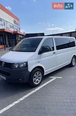 Грузопассажирский фургон Volkswagen Transporter 2013 в Хмельницком