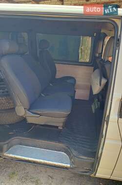 Минивэн Volkswagen Transporter 2000 в 