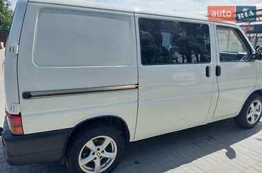 Мінівен Volkswagen Transporter 2000 в 
