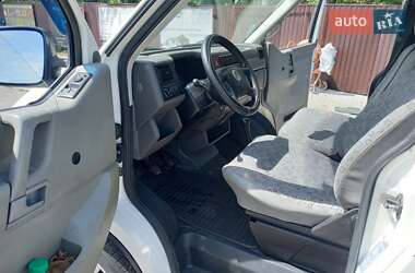 Мінівен Volkswagen Transporter 2000 в 