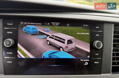 Грузовой фургон Volkswagen Transporter 2021 в 
