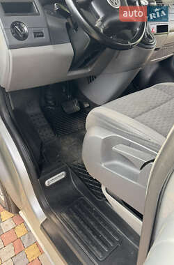 Минивэн Volkswagen Transporter 2006 в 