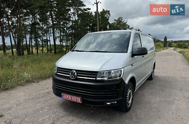 Грузовой фургон Volkswagen Transporter 2019 в 