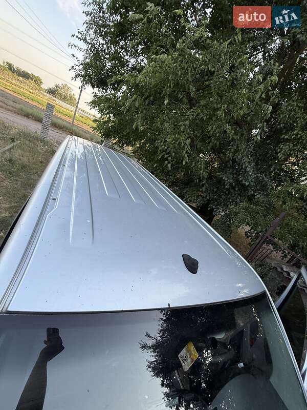 Грузовой фургон Volkswagen Transporter 2007 в Александрие