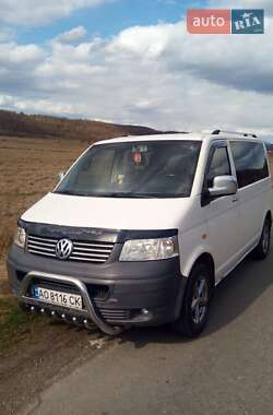 Минивэн Volkswagen Transporter 2004 в Ужгороде
