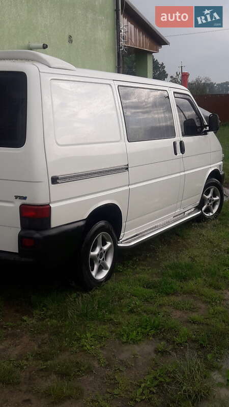 Минивэн Volkswagen Transporter 2003 в Чернигове