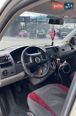 Минивэн Volkswagen Transporter 2004 в 