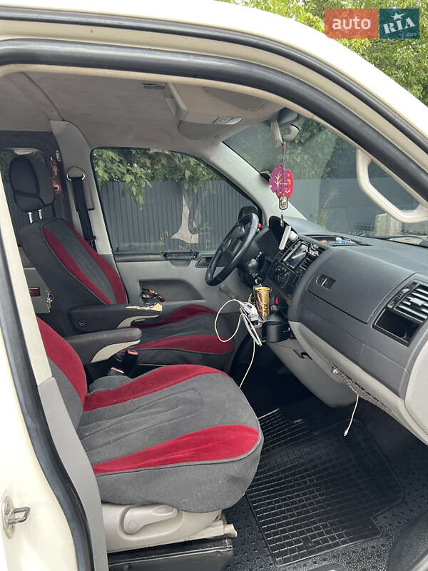 Минивэн Volkswagen Transporter 2004 в Ивано-Франковске