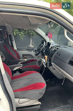 Минивэн Volkswagen Transporter 2004 в 