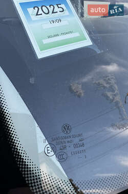 Грузовой фургон Volkswagen Transporter 2023 в 