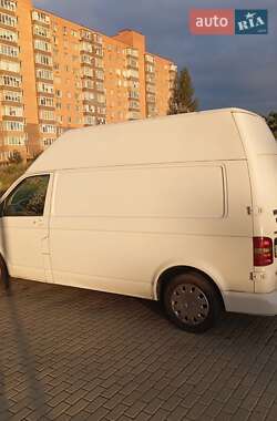 Грузовой фургон Volkswagen Transporter 2007 в 