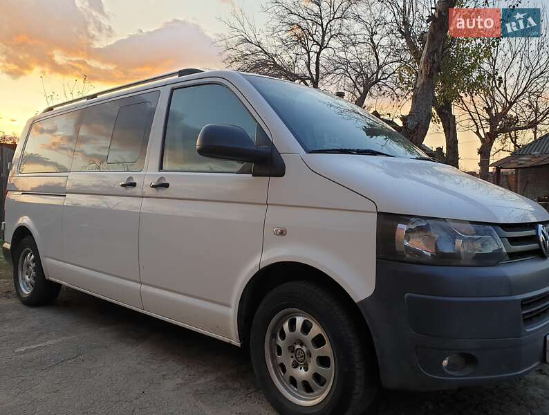 Минивэн Volkswagen Transporter 2010 в Кропивницком