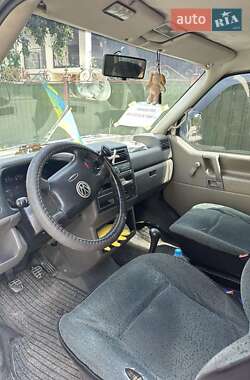 Минивэн Volkswagen Transporter 2003 в 