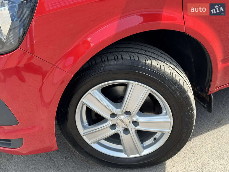 Грузовой фургон Volkswagen Transporter 2016 в Радивилове
