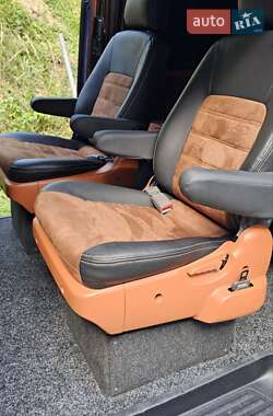 Минивэн Volkswagen Transporter 2003 в 